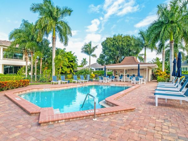 Naples Home 992893