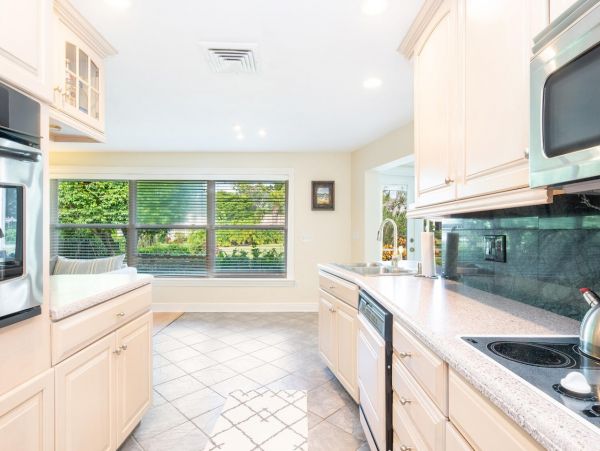 Naples Home 992893