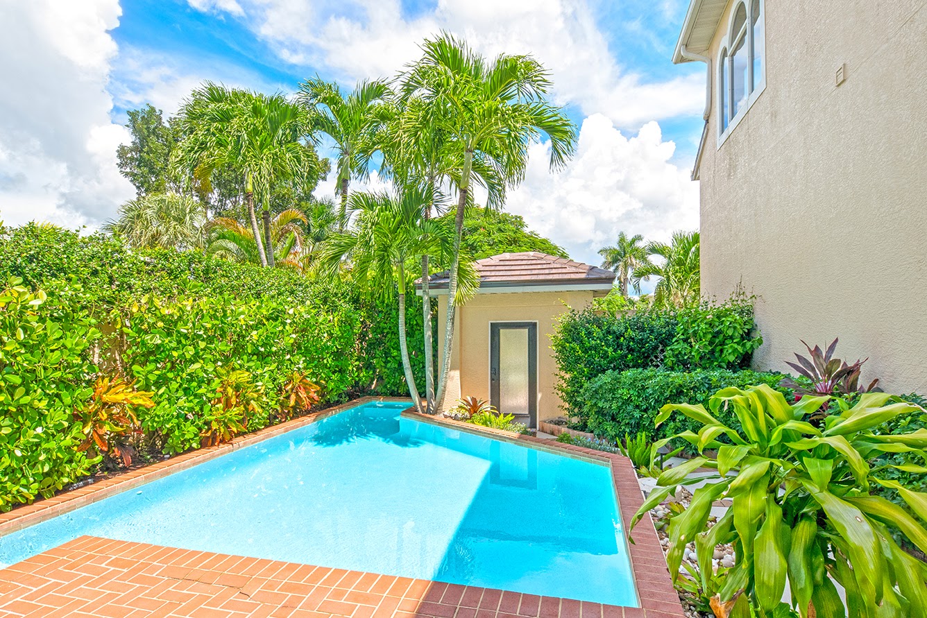 Naples Home 992895