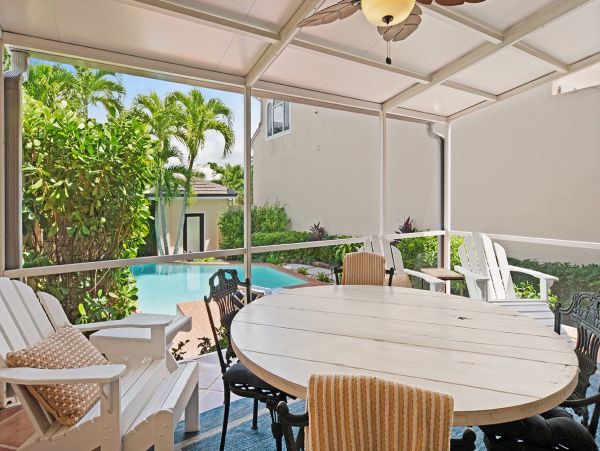 Naples Home 992895