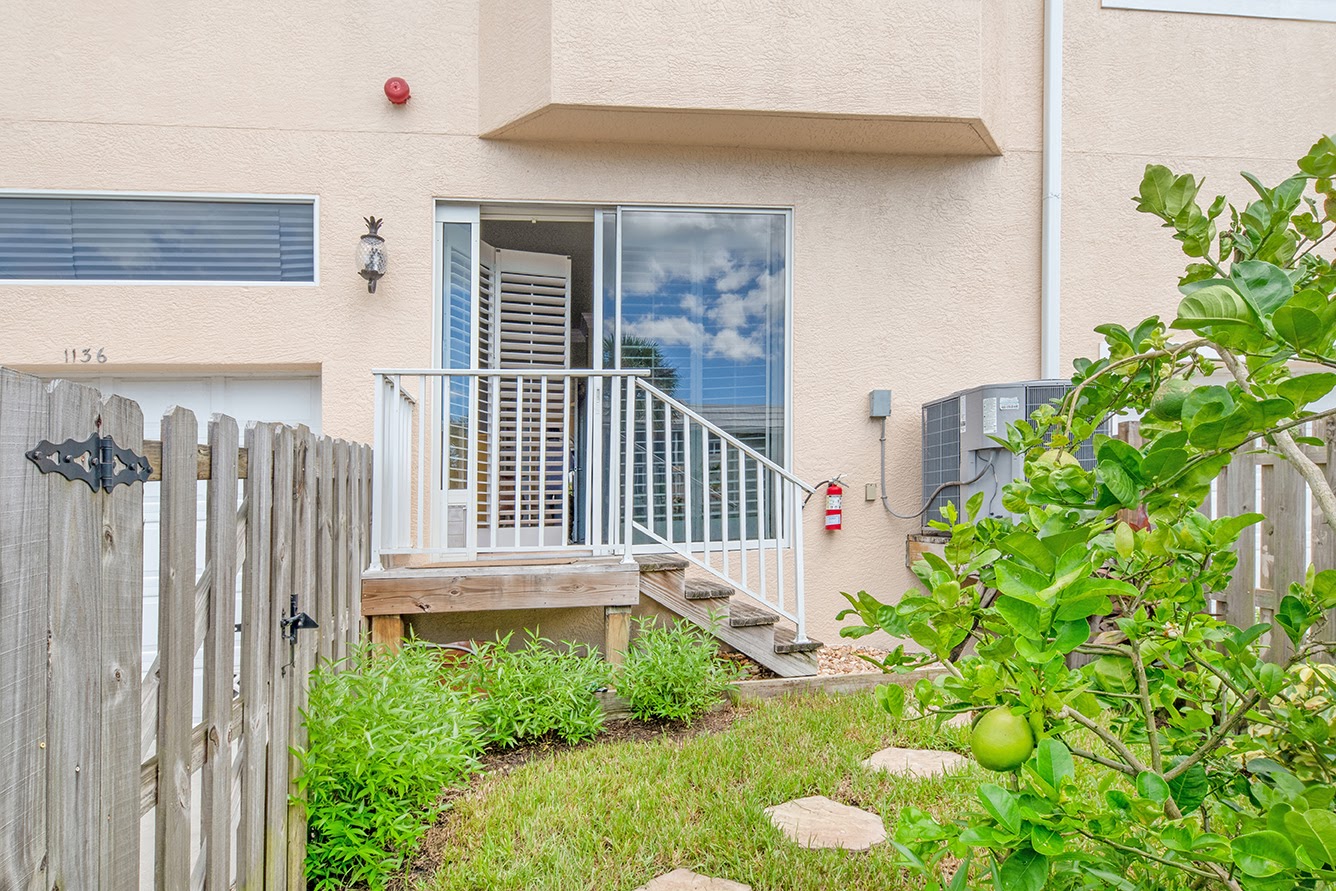 Naples Home 992895