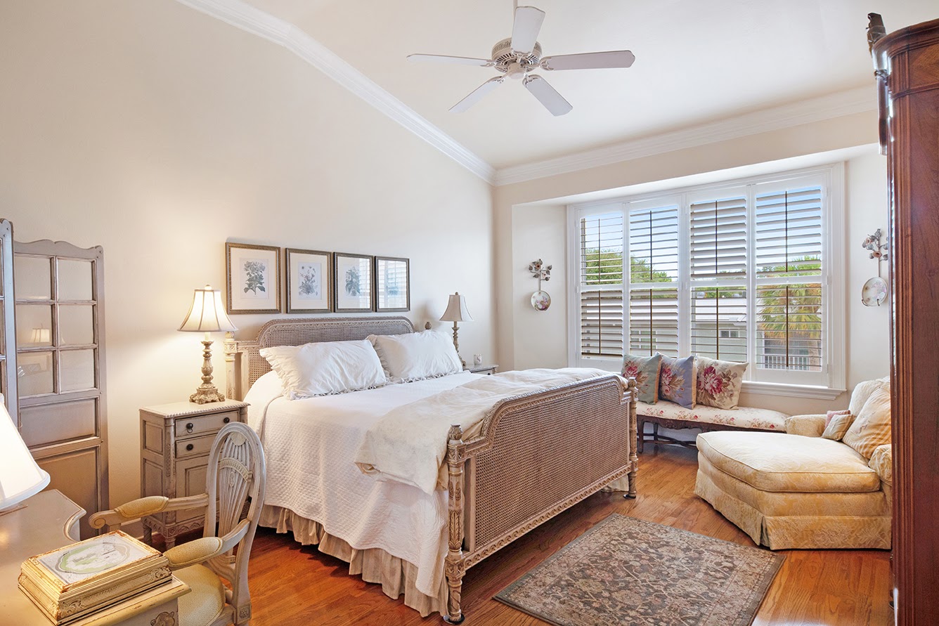 Naples Home 992895