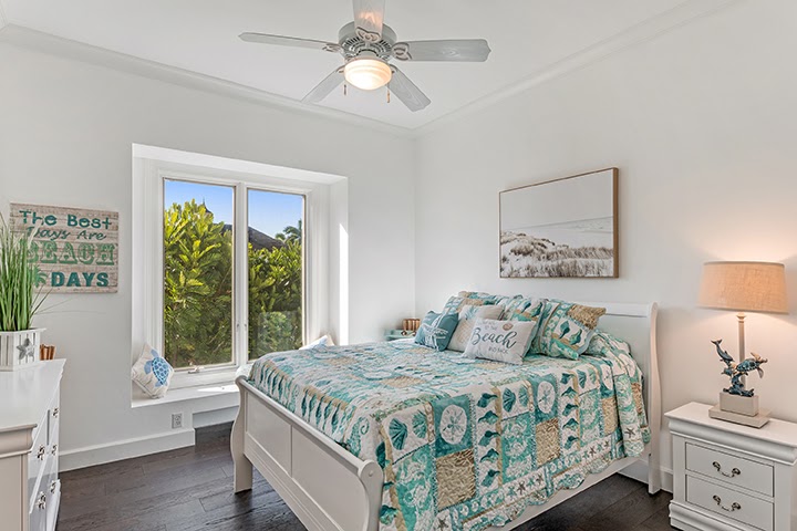 Luxury Vacation Rental | Naples Vacation Home with Pool & Outdoor Living