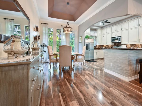 Naples Vacation Rentals NEW ARRIVAL