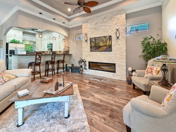 Naples Vacation Rentals NEW ARRIVAL