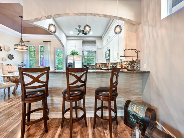 Naples Vacation Rentals NEW ARRIVAL