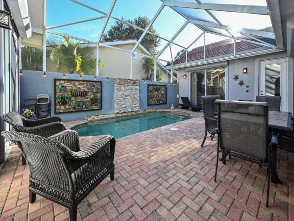 Naples Vacation Rentals NEW ARRIVAL