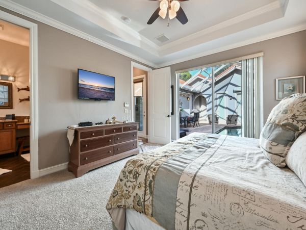 Naples Vacation Rentals NEW ARRIVAL