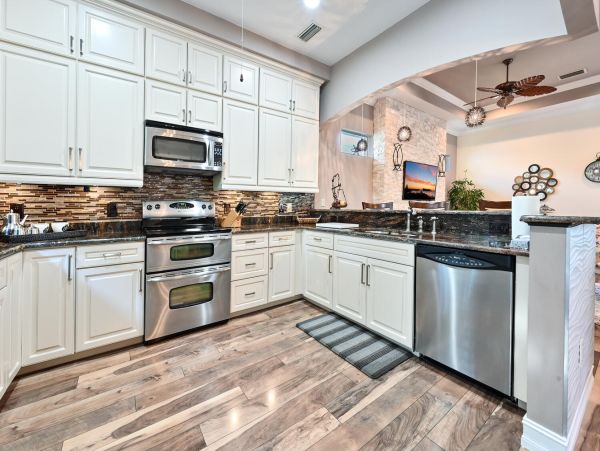 Naples Vacation Rentals NEW ARRIVAL