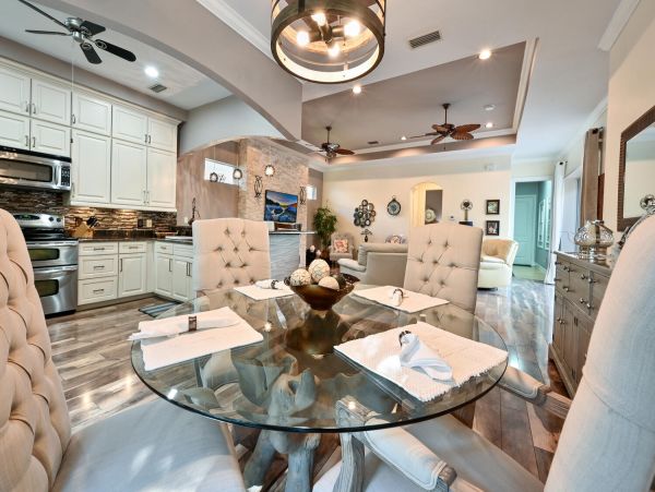 Naples Vacation Rentals NEW ARRIVAL
