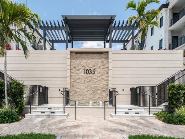 Naples Home 992901
