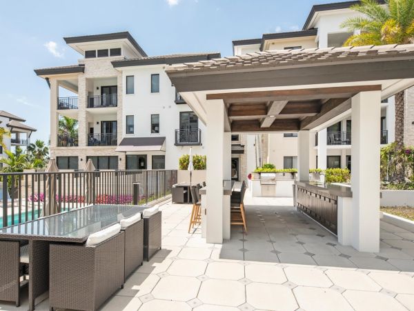 Naples Home 992901