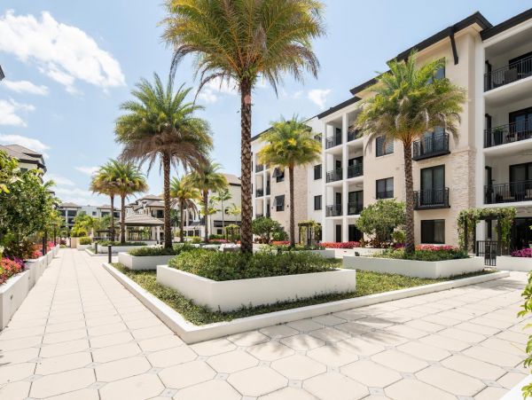 Naples Home 992901