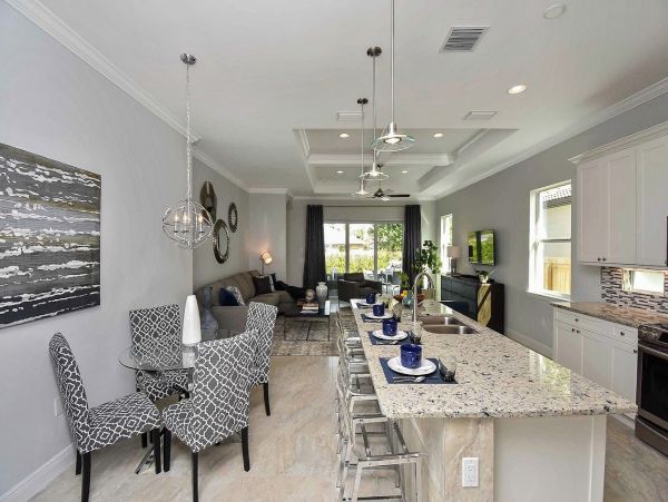 Naples Home 992902