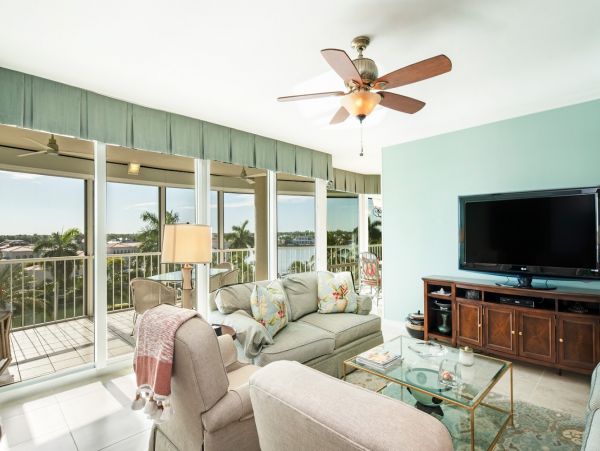 Naples Home 992903