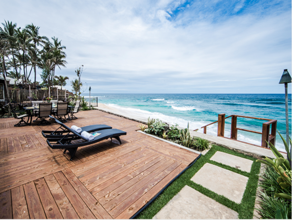 Oahu Beachfront Vacation Residence Four Bedrooms