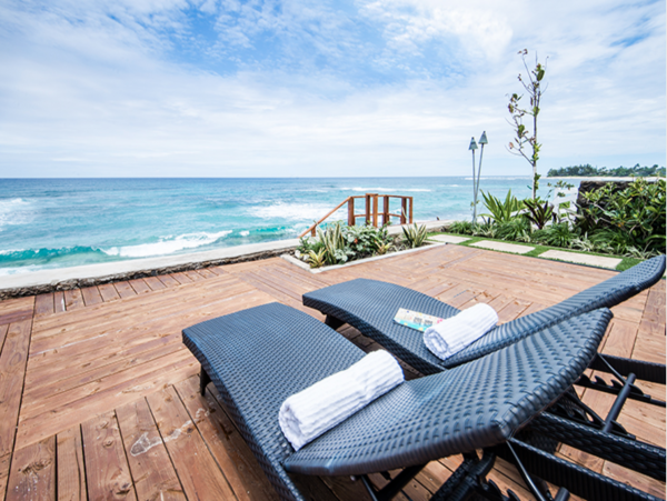 Oahu Beachfront Vacation Residence Four Bedrooms