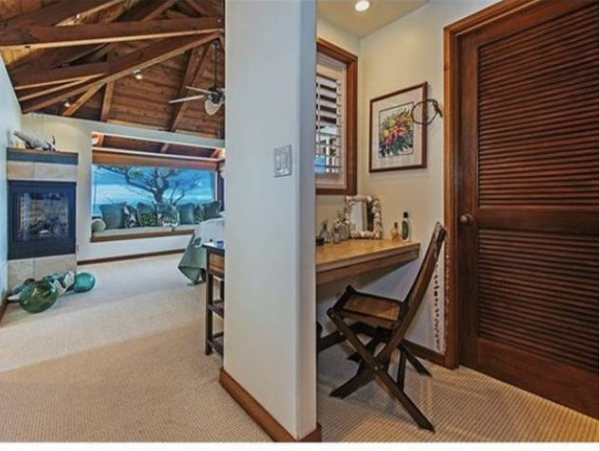Oahu Beachfront Vacation Residence Four Bedrooms