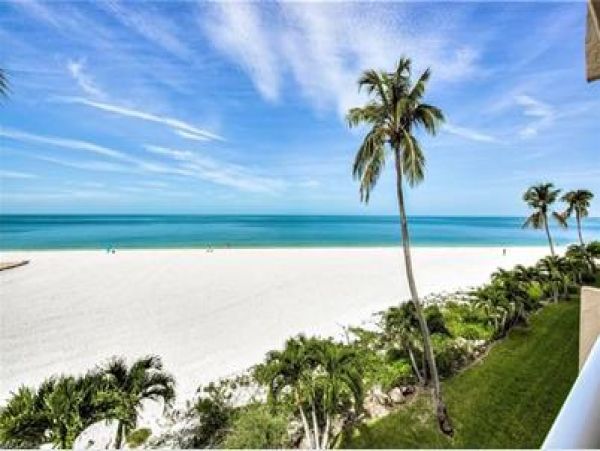 Fort Myers Rental 2 Bedroom Plus Den