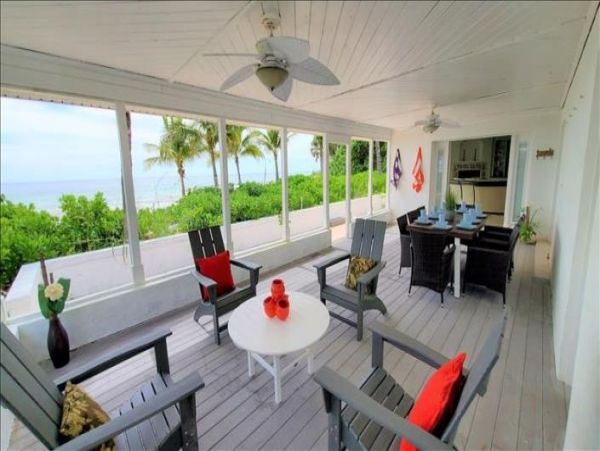On Beach Longboat Key Vacation Home Three Bedrooms Sleeps 8