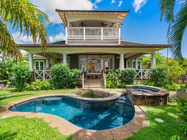 Kauai Vacation Rental Luxury 4-Bedroom Home with Pool & Ocean Views