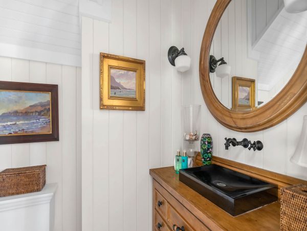 Kauai Vacation Rental Luxury 4-Bedroom Home with Pool & Ocean Views