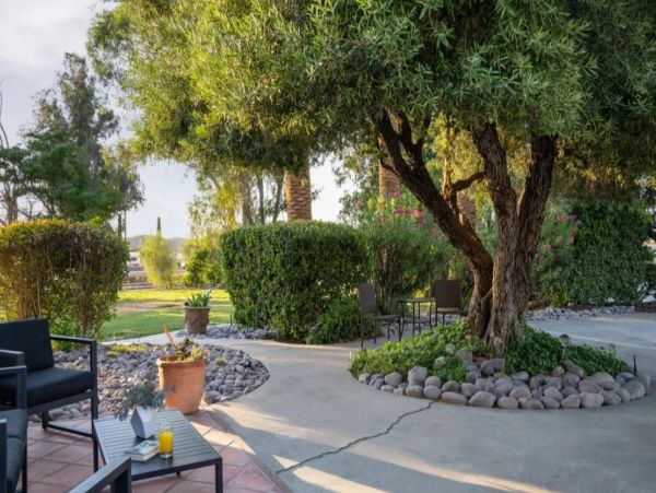 Temecula Luxury Vacation Home With Pool Sleeps 18 Guests