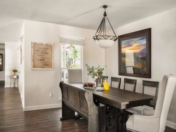 Temecula Luxury Vacation Home With Pool Sleeps 18 Guests