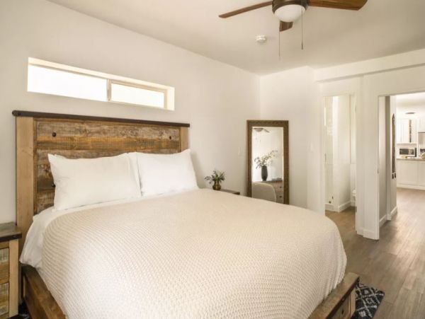 Temecula Luxury Vacation Home With Pool Sleeps 18 Guests