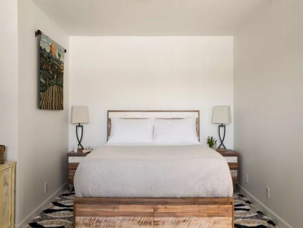 Temecula Luxury Vacation Home With Pool Sleeps 18 Guests