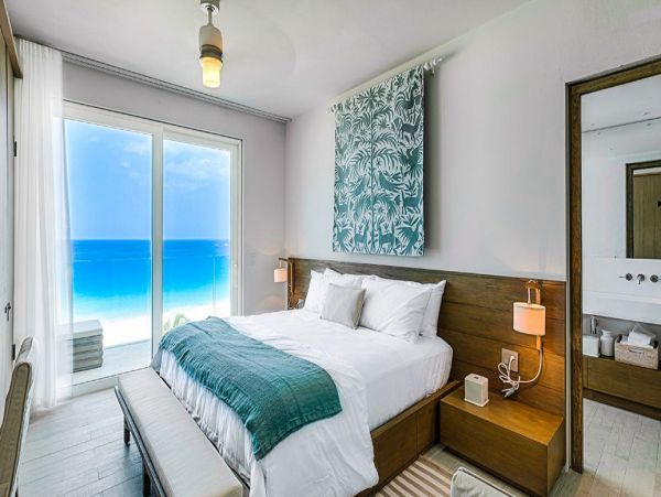 Anguilla Home 992924
