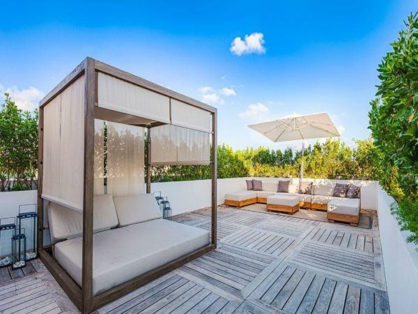 Anguilla Home 992924