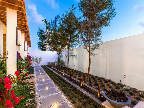 Anguilla Home 992924
