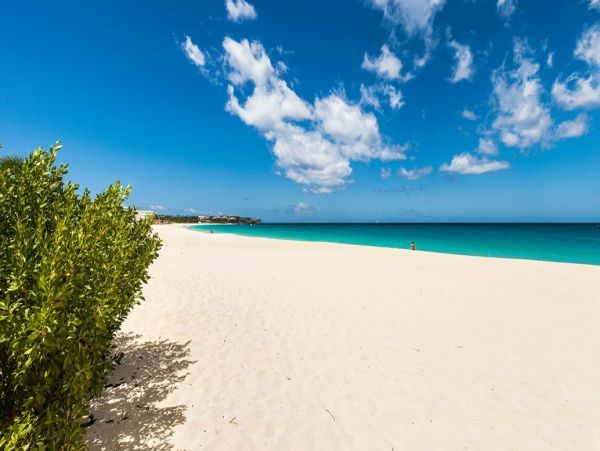 Anguilla Home 992924