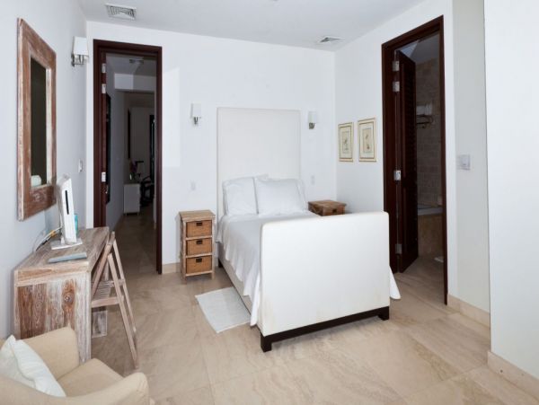 Anguilla Home 992925
