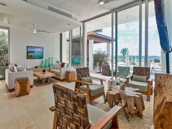 Anguilla Home 992928