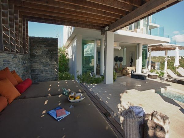 Anguilla Home 992928