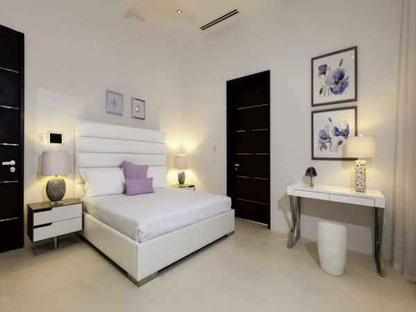 Anguilla Home 992930