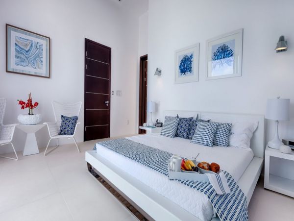 Anguilla Home 992930