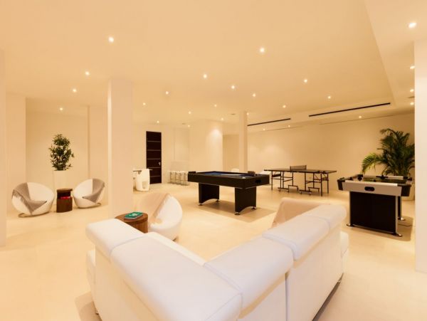 Anguilla Home 992930