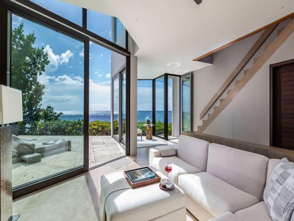 Anguilla Home 992933