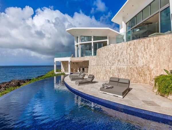 Anguilla Home 992933