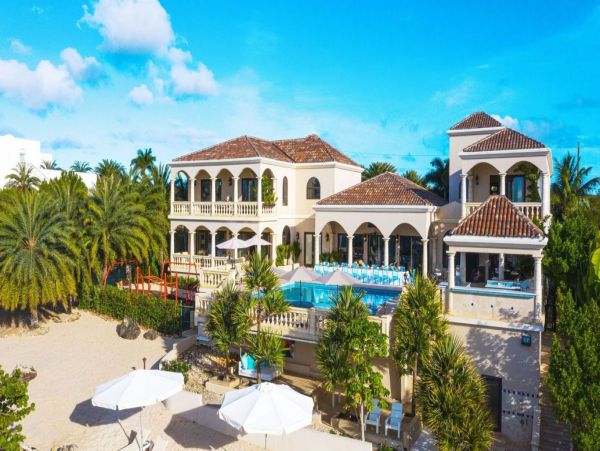 Anguilla Home 992934