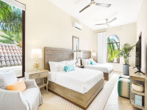 Anguilla Home 992934