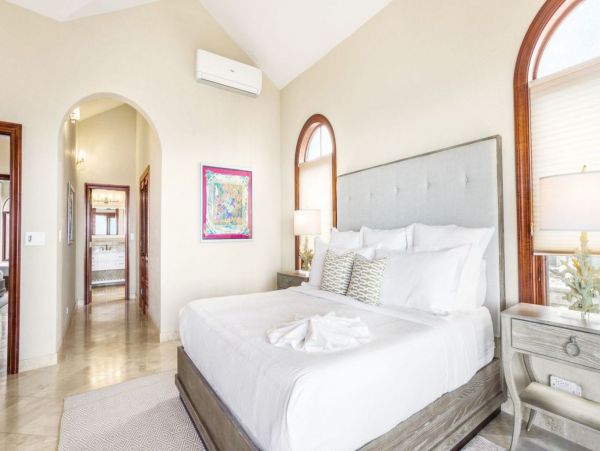Anguilla Home 992934
