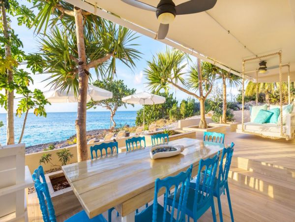 Anguilla Home 992934