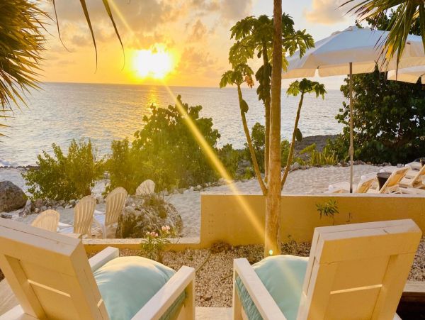 Anguilla Home 992934