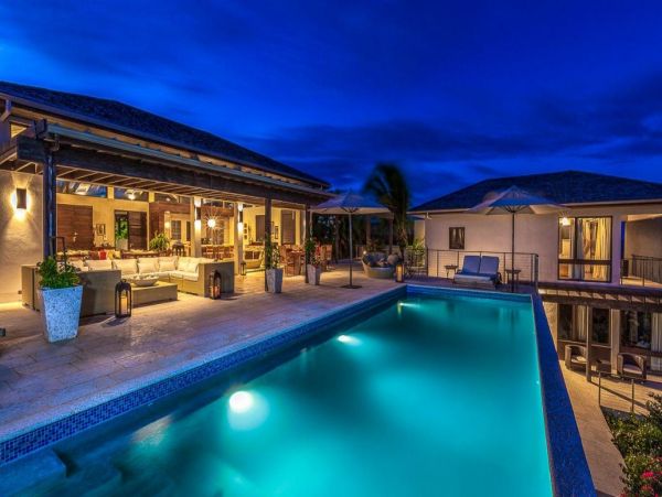 Anguilla Home 992935