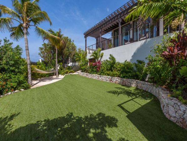 Anguilla Home 992935