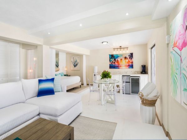 Anguilla Home 992936